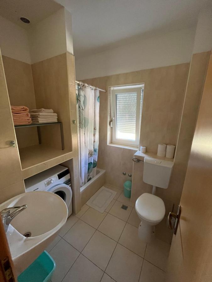 Oasis Of Peace Apartment Omis Exterior photo