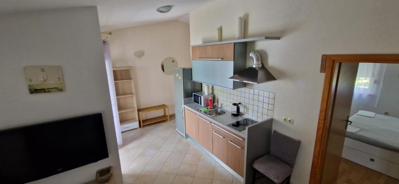 Oasis Of Peace Apartment Omis Exterior photo