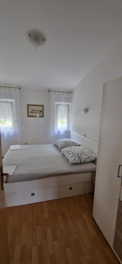 Oasis Of Peace Apartment Omis Exterior photo