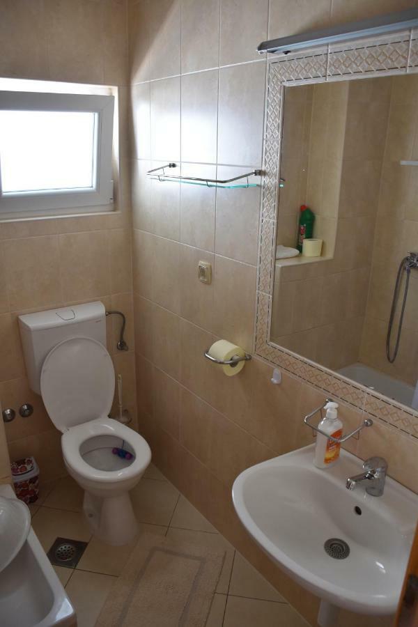 Oasis Of Peace Apartment Omis Exterior photo